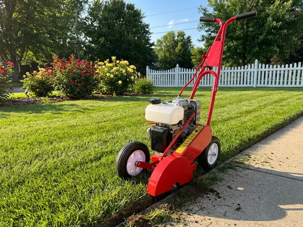 សម្ពោធផលិតផលថ្មី | Tianjin Weide Aviation Lawn Trimmer បង្ហាញ​ខ្លួន​យ៉ាង​ខ្លាំង ផ្តល់​អំណាច​ដល់​ការ​ថែទាំ និង​ការ​ថែទាំ​ពណ៌​បៃតង​យ៉ាង​មាន​ប្រសិទ្ធភាព